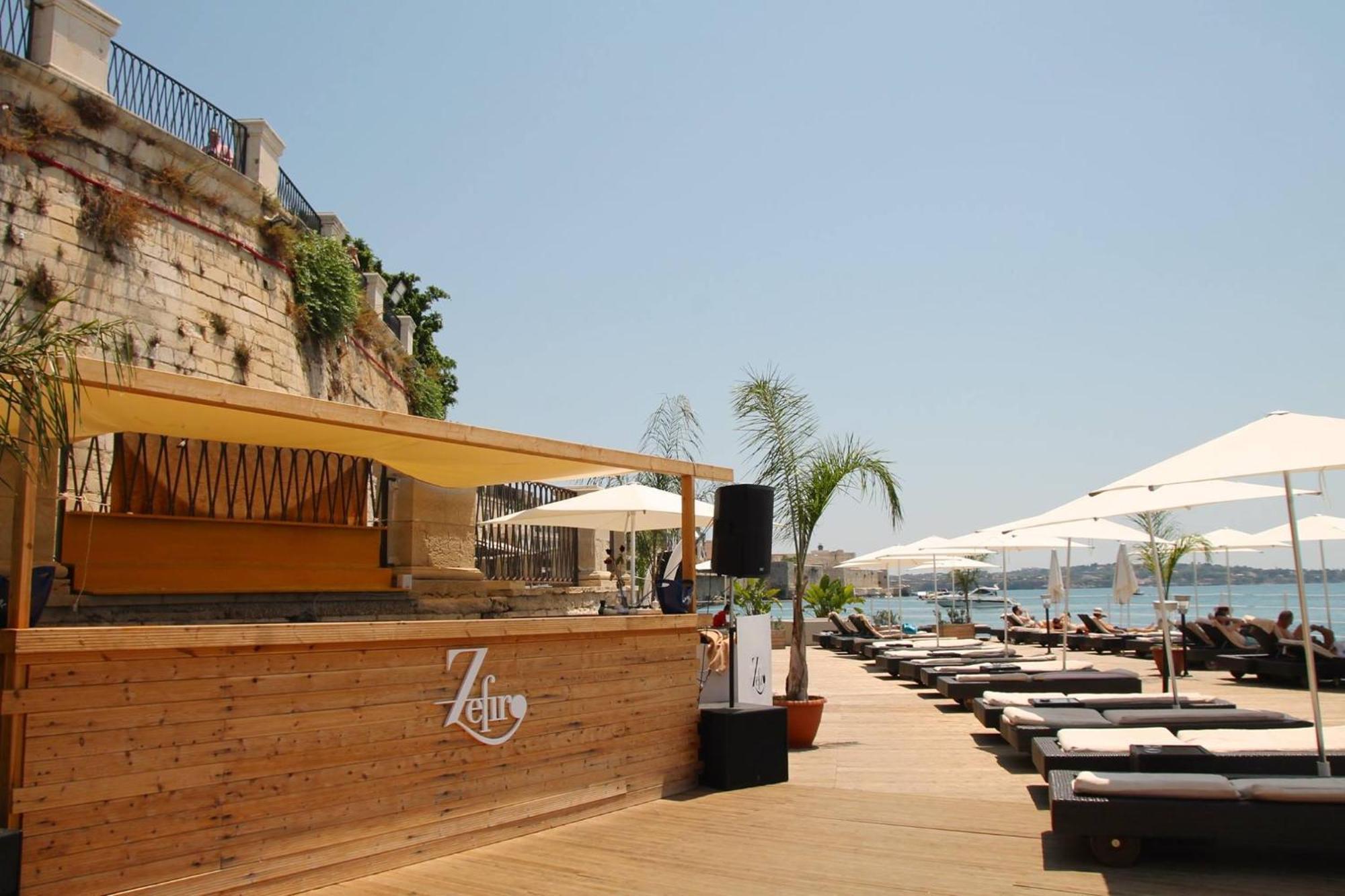 Zeus Charming Apartment سيراكوزا المظهر الخارجي الصورة